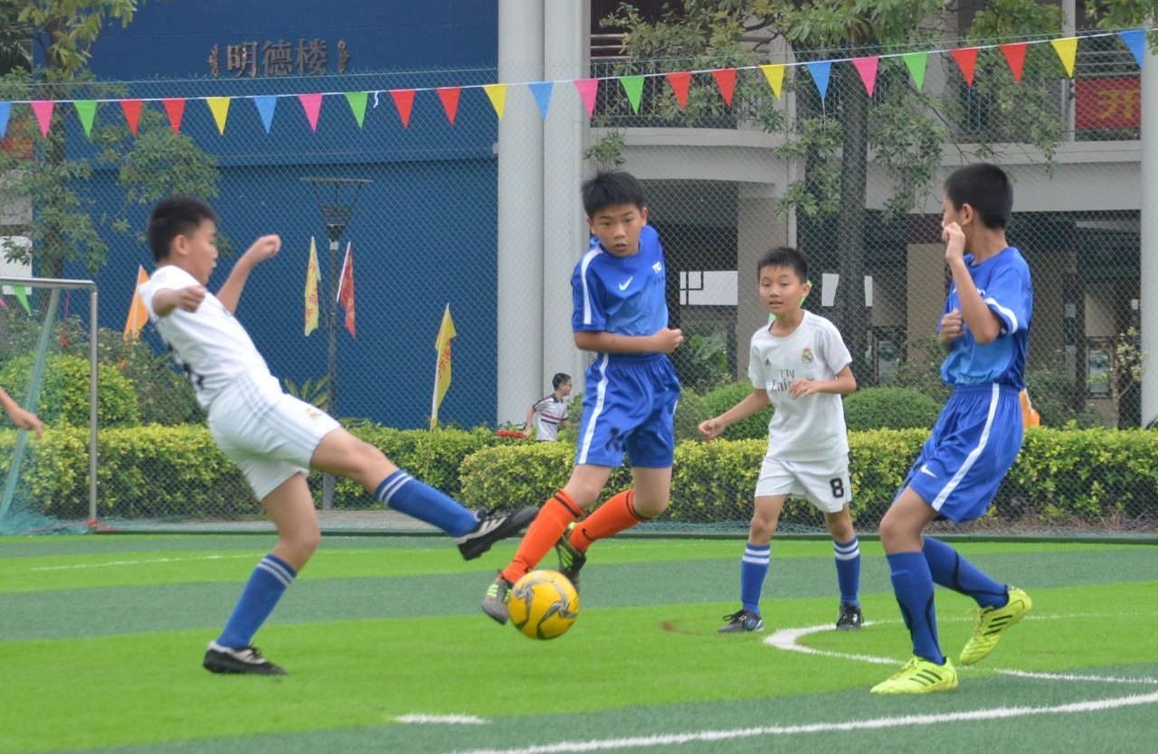 榜首位置由 榜首位置由