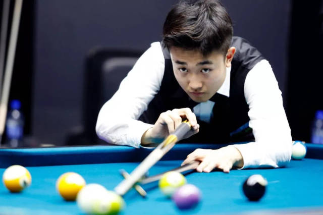 在瞬息万变 在瞬息万变