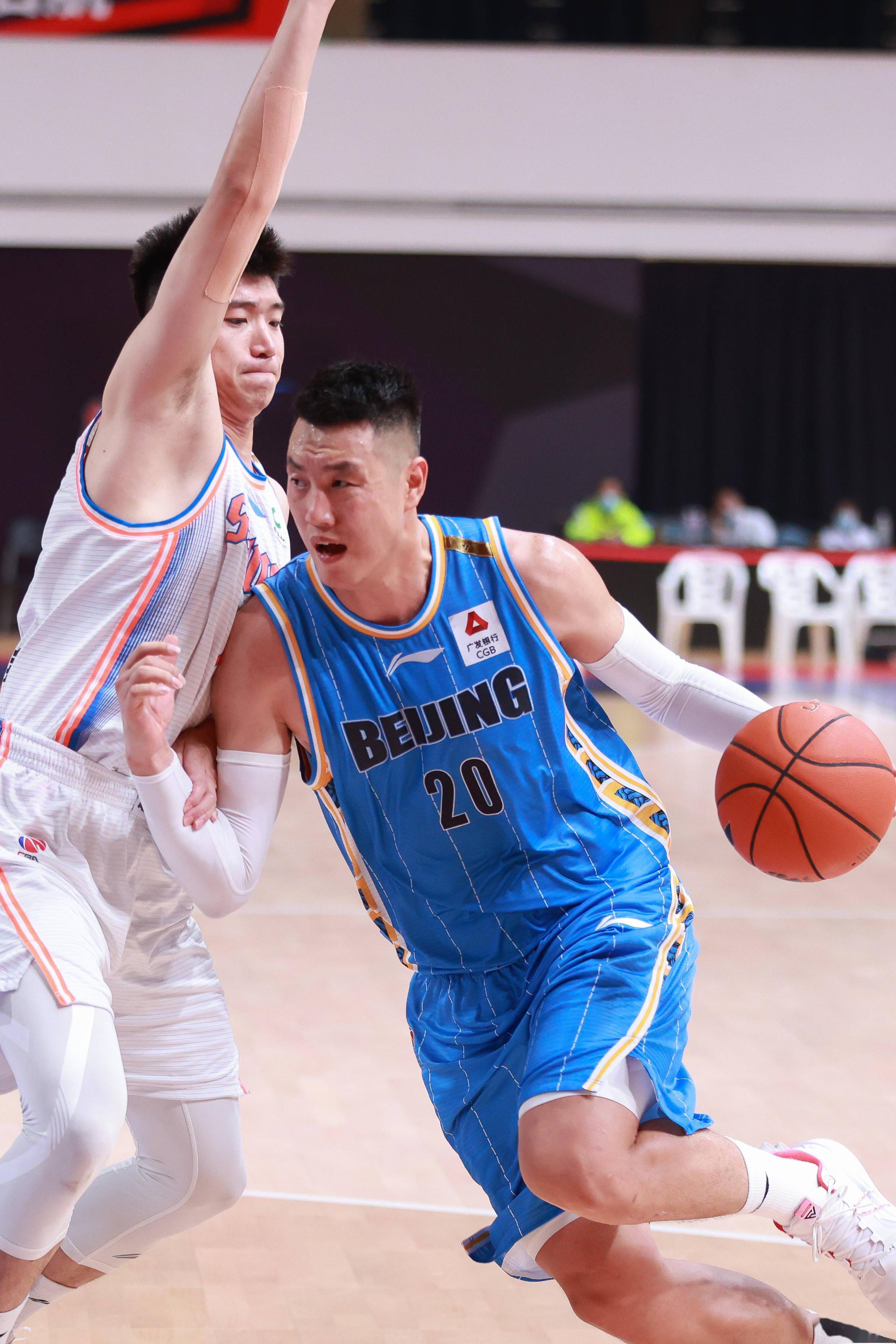 固的防守和 固的防守和