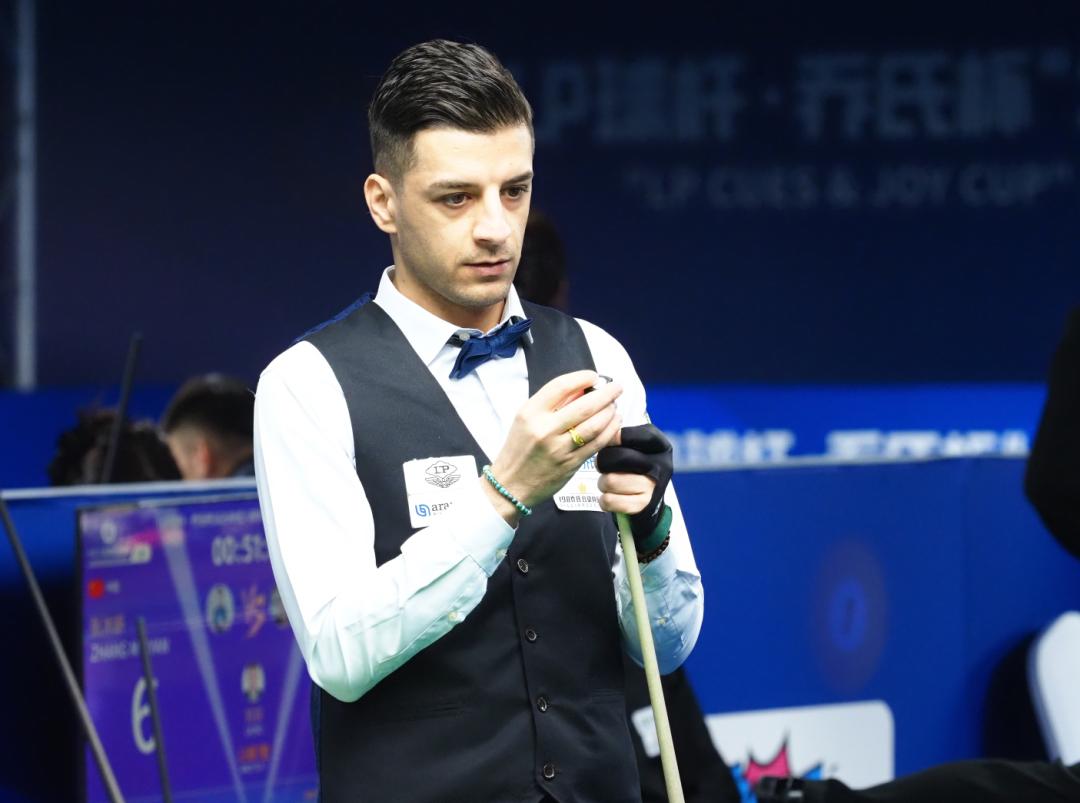 更敢承担风 更敢承担风