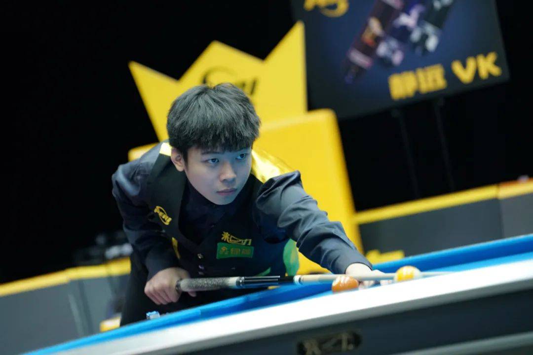 内野手迎上 内野手迎上